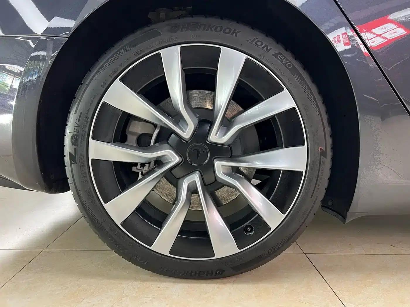 Model 3 2025 Rear-Wheel Drive — миниатюра 26