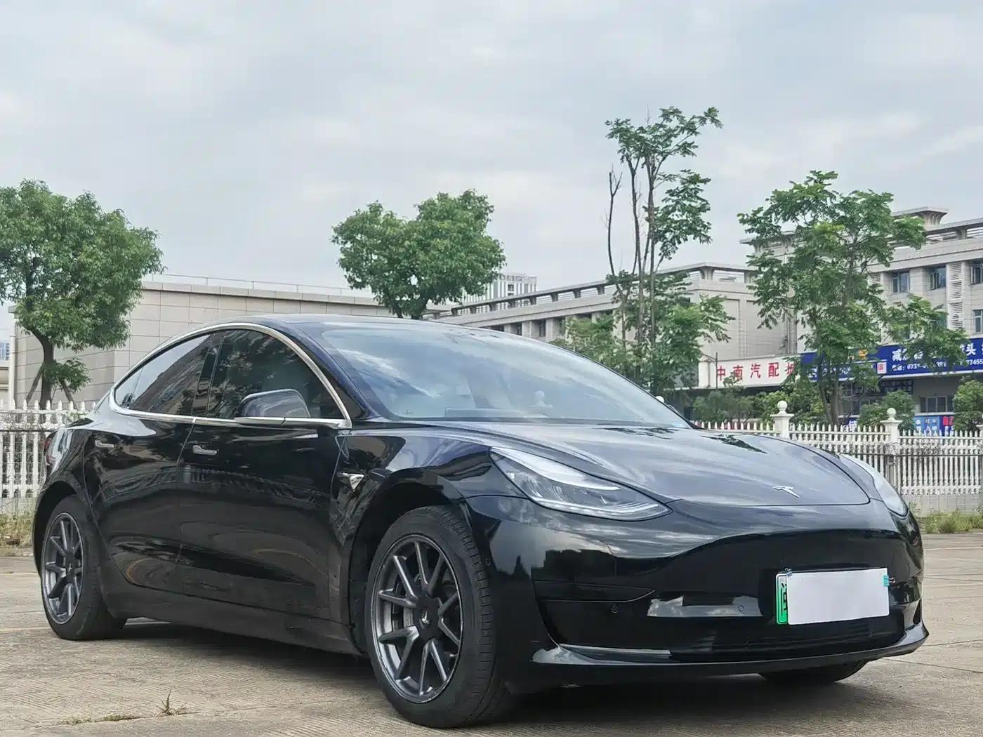 Model 3 2020 Standard Range Rear-Wheel Drive Upgrade — миниатюра 3
