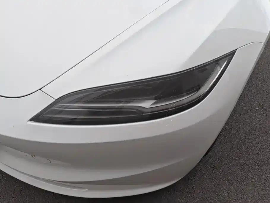 Model 3 2025 Rear-Wheel Drive — миниатюра 5