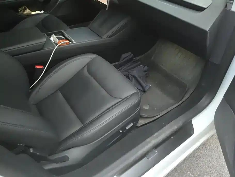 Model 3 2025 Rear-Wheel Drive — миниатюра 8