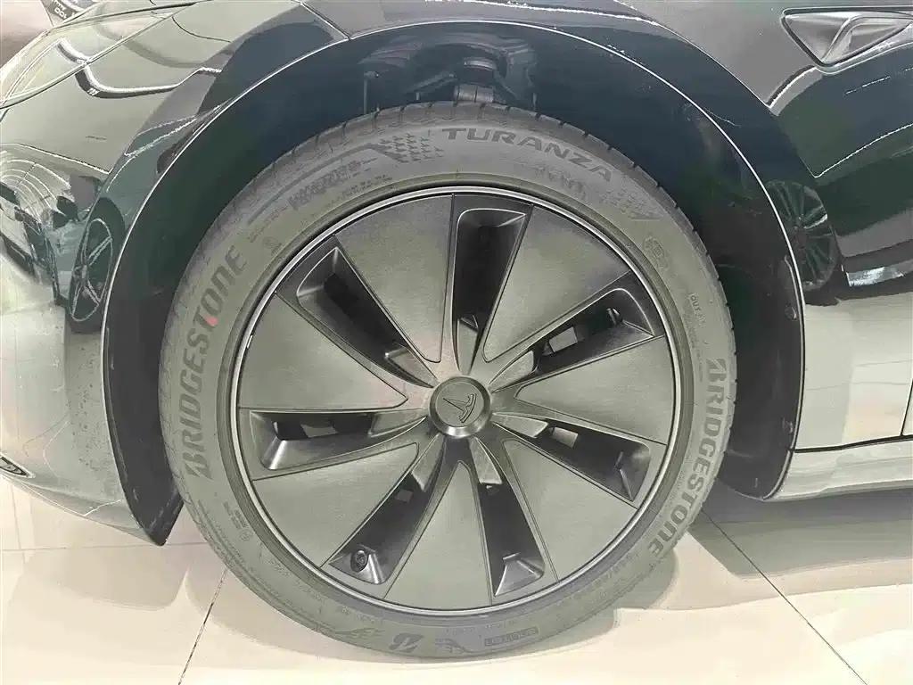 Model 3 2025 Facelift Rear-Wheel Drive Version — миниатюра 4