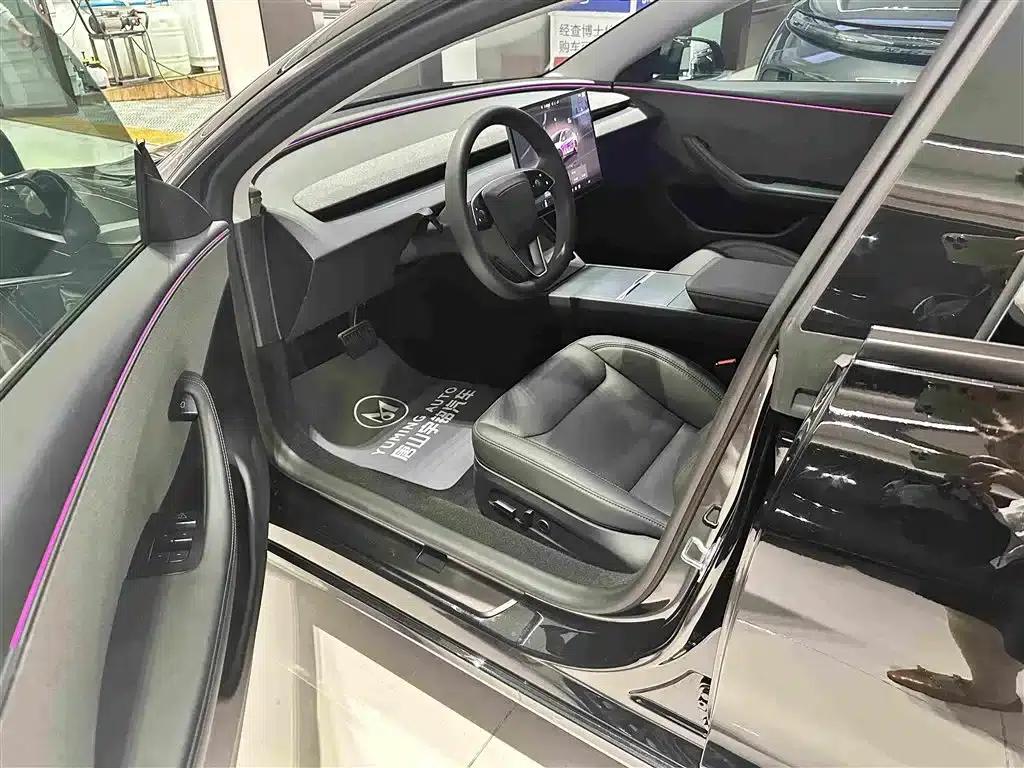 Model 3 2025 Facelift Rear-Wheel Drive Version — миниатюра 7