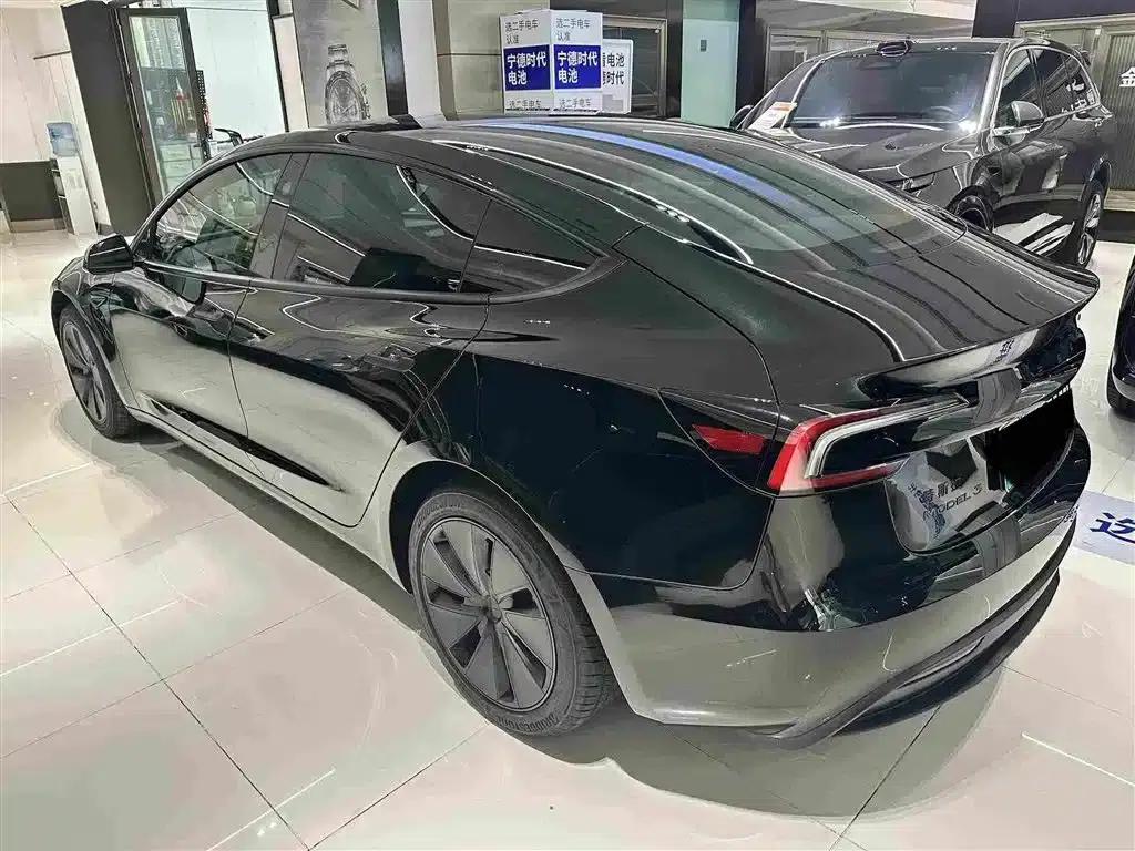 Model 3 2025 Facelift Rear-Wheel Drive Version — миниатюра 9