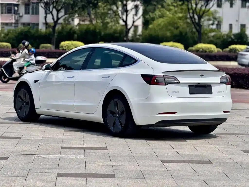 Model 3 2020 Facelift Standard Range Rear-Wheel Drive Upgrade — миниатюра 8