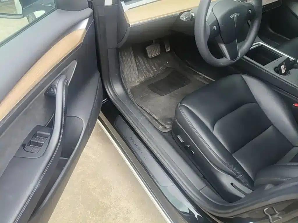 Model 3 2022 Rear-Wheel Drive — миниатюра 16