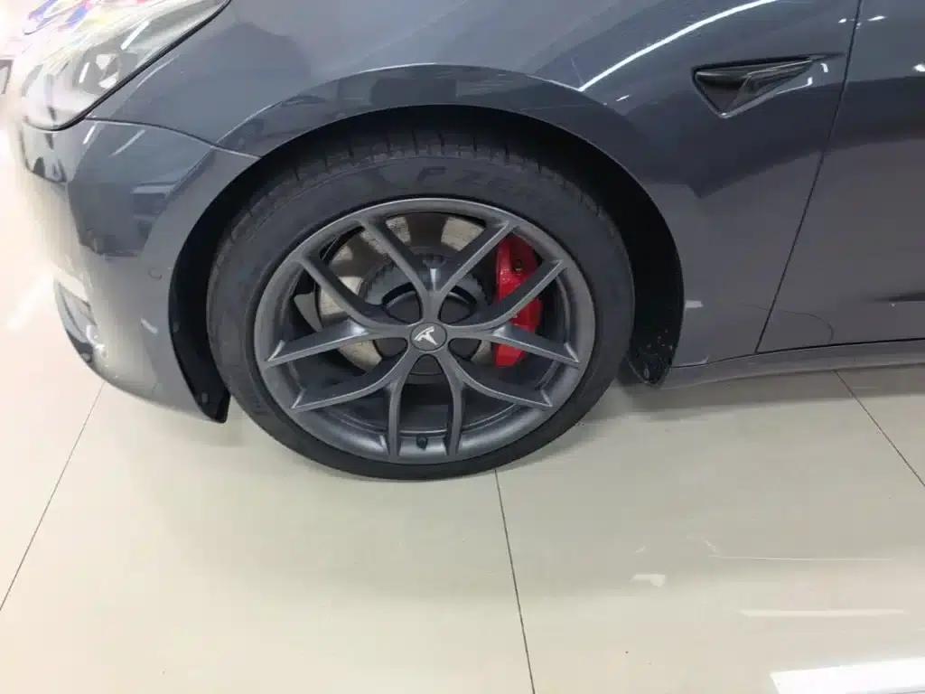 Model 3 2021 Performance All-Wheel Drive — миниатюра 23