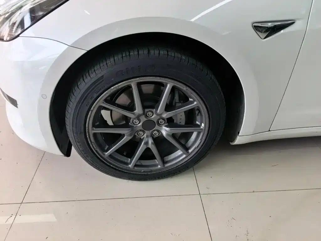 Model 3 2020 Standard Range Rear-Wheel Drive Upgrade — миниатюра 23