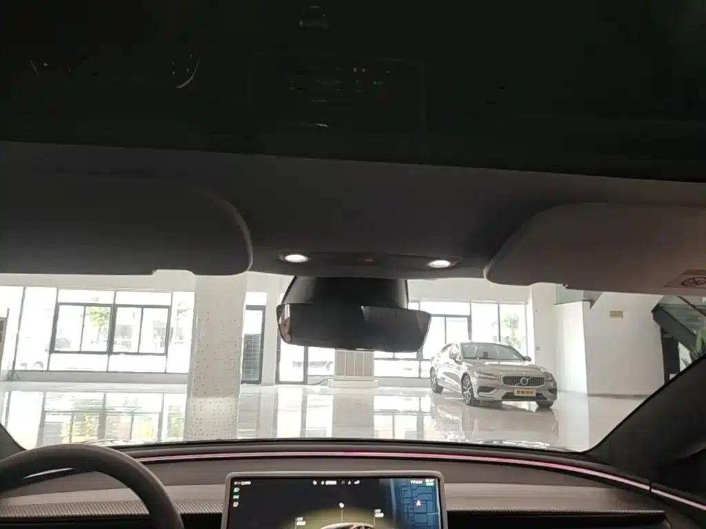 Model 3 2023 Rear-Wheel Drive — миниатюра 18