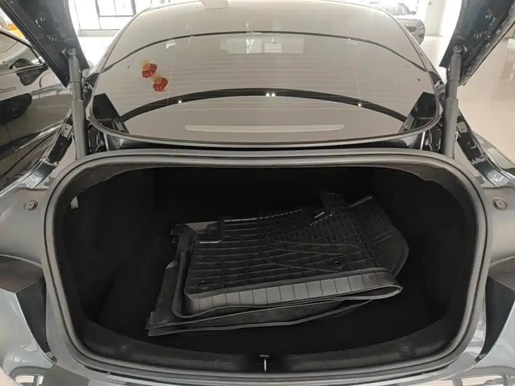Model 3 2023 Rear-Wheel Drive — миниатюра 19