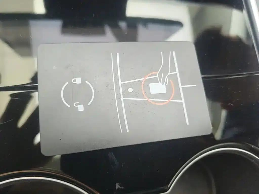 Model 3 2019 Standard Range Rear-Wheel Drive Upgrade — миниатюра 9