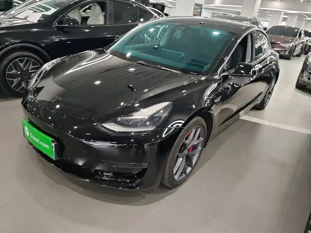 Model 3 2021 Performance All-Wheel Drive — миниатюра 2