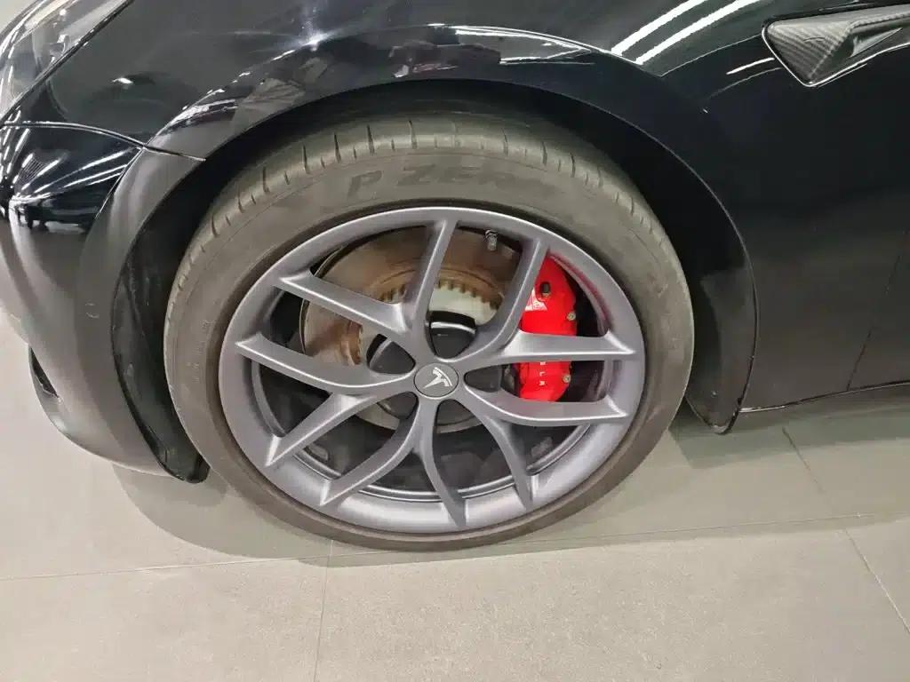 Model 3 2021 Performance All-Wheel Drive — миниатюра 25