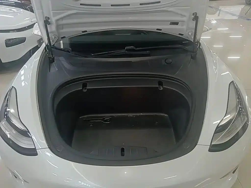 Model 3 2020 Facelift Long Range Rear-Wheel Drive — миниатюра 20