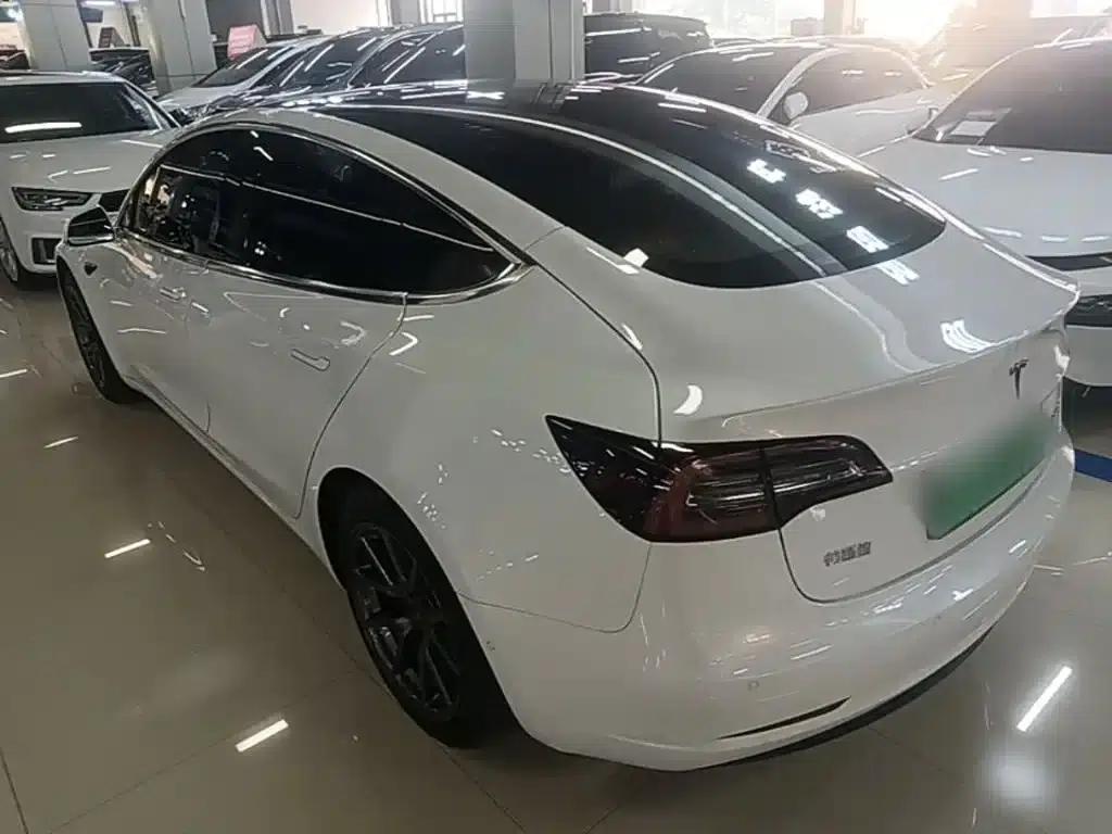 Model 3 2020 Facelift Long Range Rear-Wheel Drive — миниатюра 5