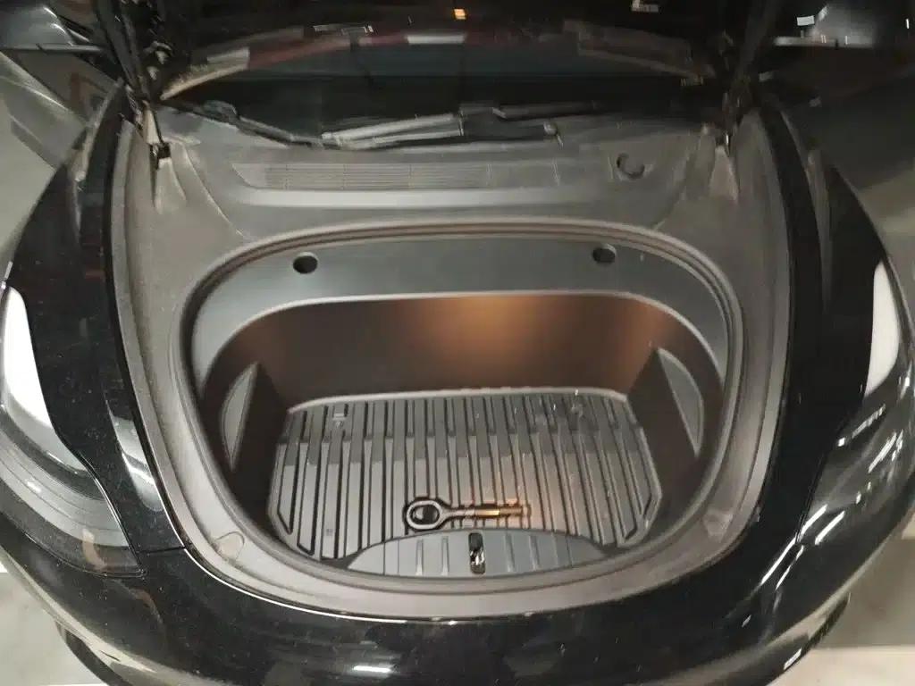 Model 3 2021 Standard Range Rear-Wheel Drive Upgrade — миниатюра 11