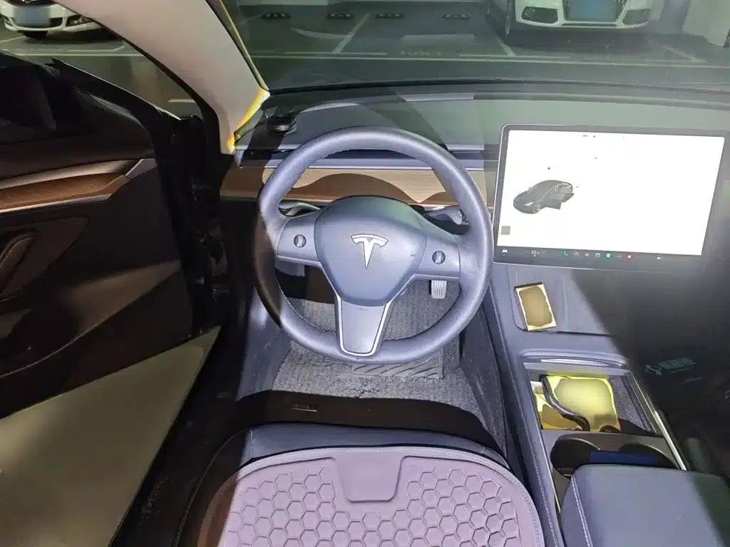Model 3 2021 Standard Range Rear-Wheel Drive Upgrade — миниатюра 3