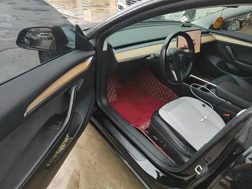 Model 3 2022 Rear-Wheel Drive — миниатюра 16