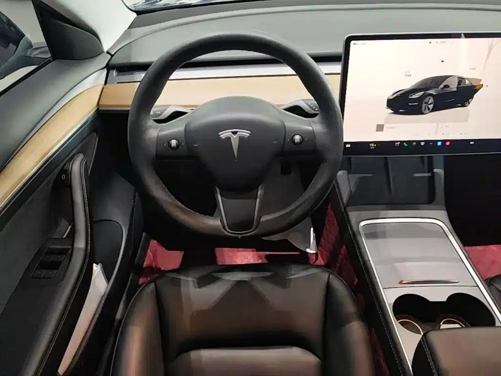 Model 3 2022 Rear-Wheel Drive — миниатюра 11