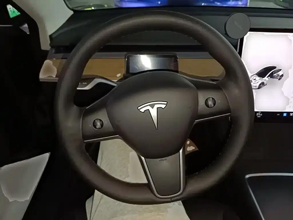 Model 3 2022 Performance All-Wheel Drive — миниатюра 11