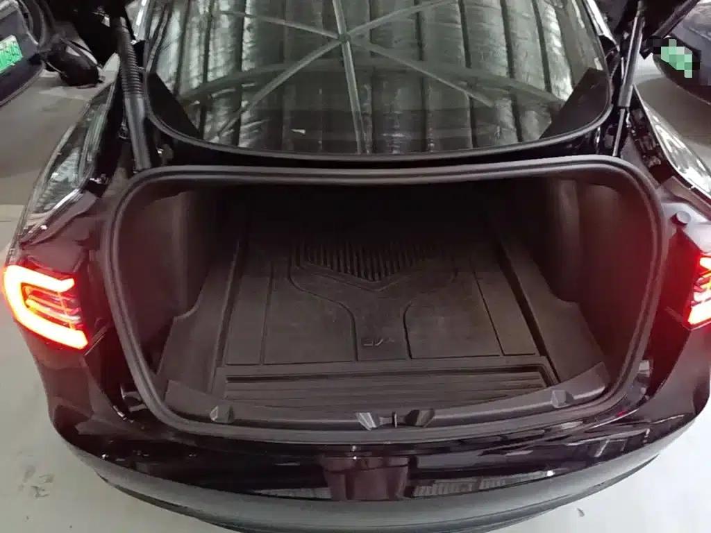 Model 3 2022 Performance All-Wheel Drive — миниатюра 19