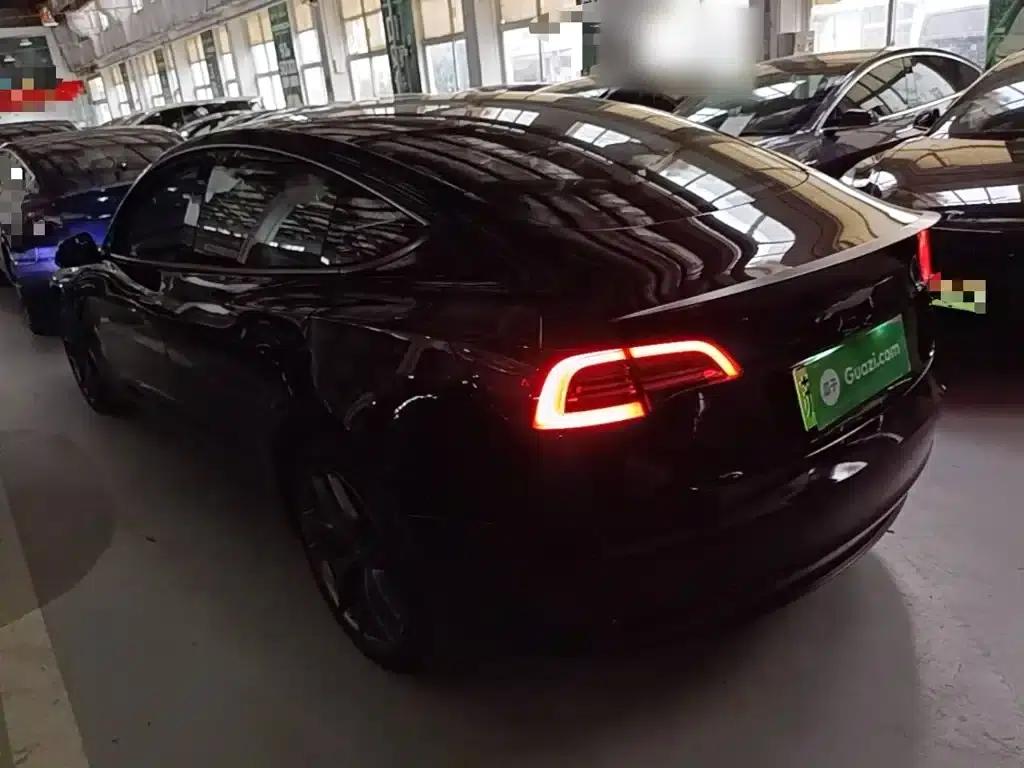 Model 3 2022 Performance All-Wheel Drive — миниатюра 5