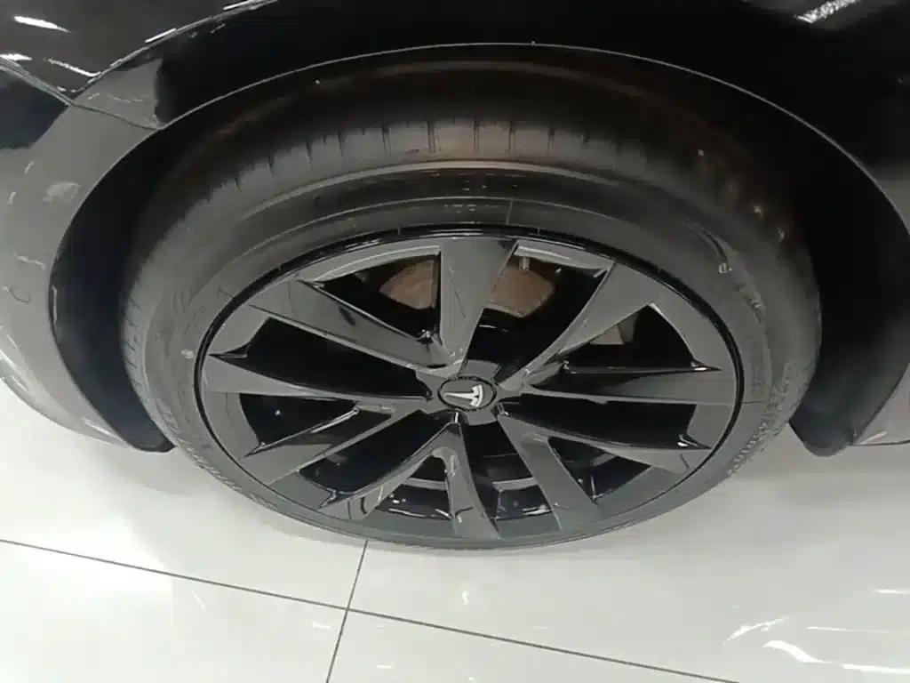 Model 3 2022 Rear-Wheel Drive — миниатюра 23