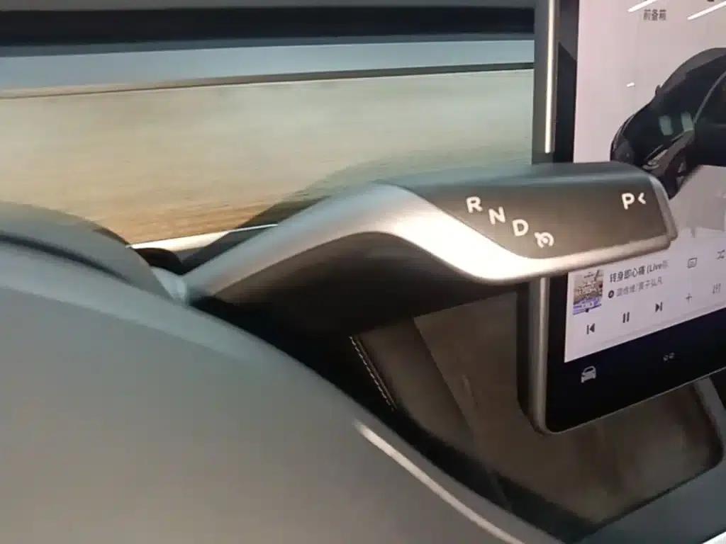 Model 3 2022 Rear-Wheel Drive — миниатюра 14