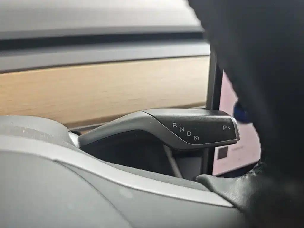 Model 3 2019 Standard Range Rear-Wheel Drive Upgrade — миниатюра 14