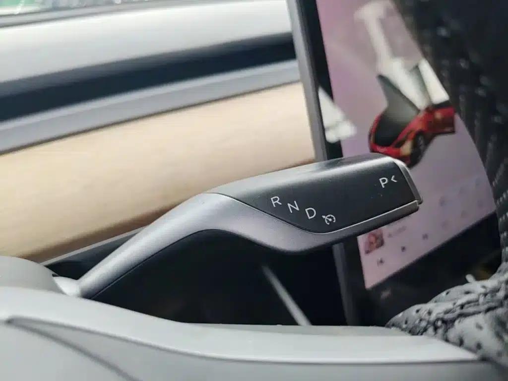 Model 3 2019 Standard Range Rear-Wheel Drive Upgrade — миниатюра 14