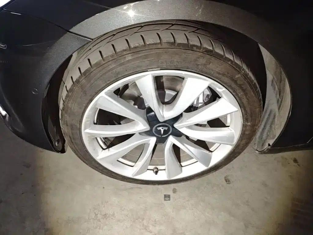 Model 3 2019 Standard Range Rear-Wheel Drive Upgrade — миниатюра 23