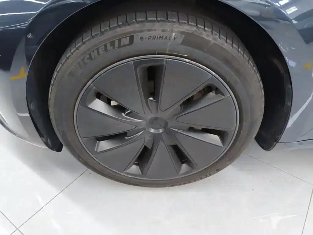 Model 3 2023 Rear-Wheel Drive — миниатюра 23