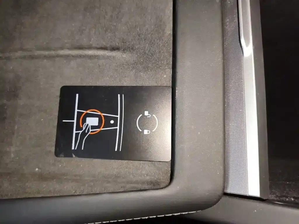 Model 3 2023 Rear-Wheel Drive — миниатюра 9