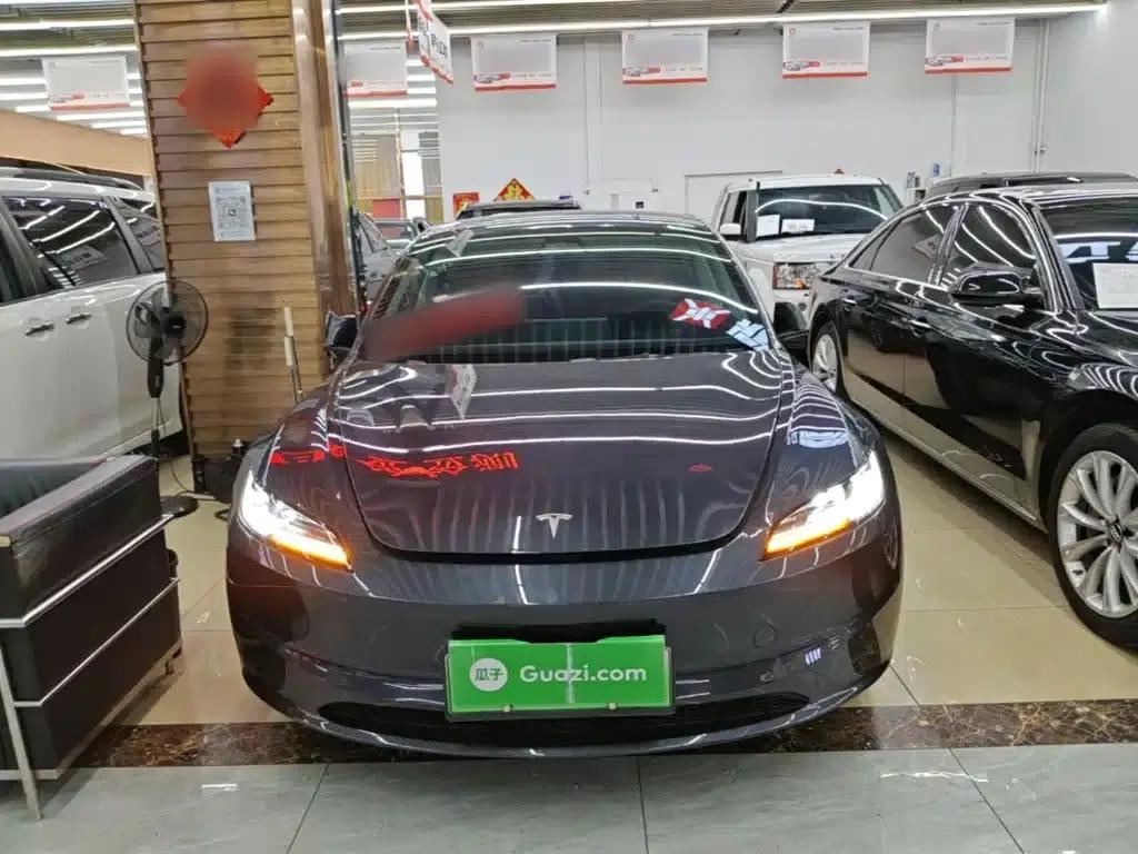 Model 3 2023 Rear-Wheel Drive — миниатюра 3