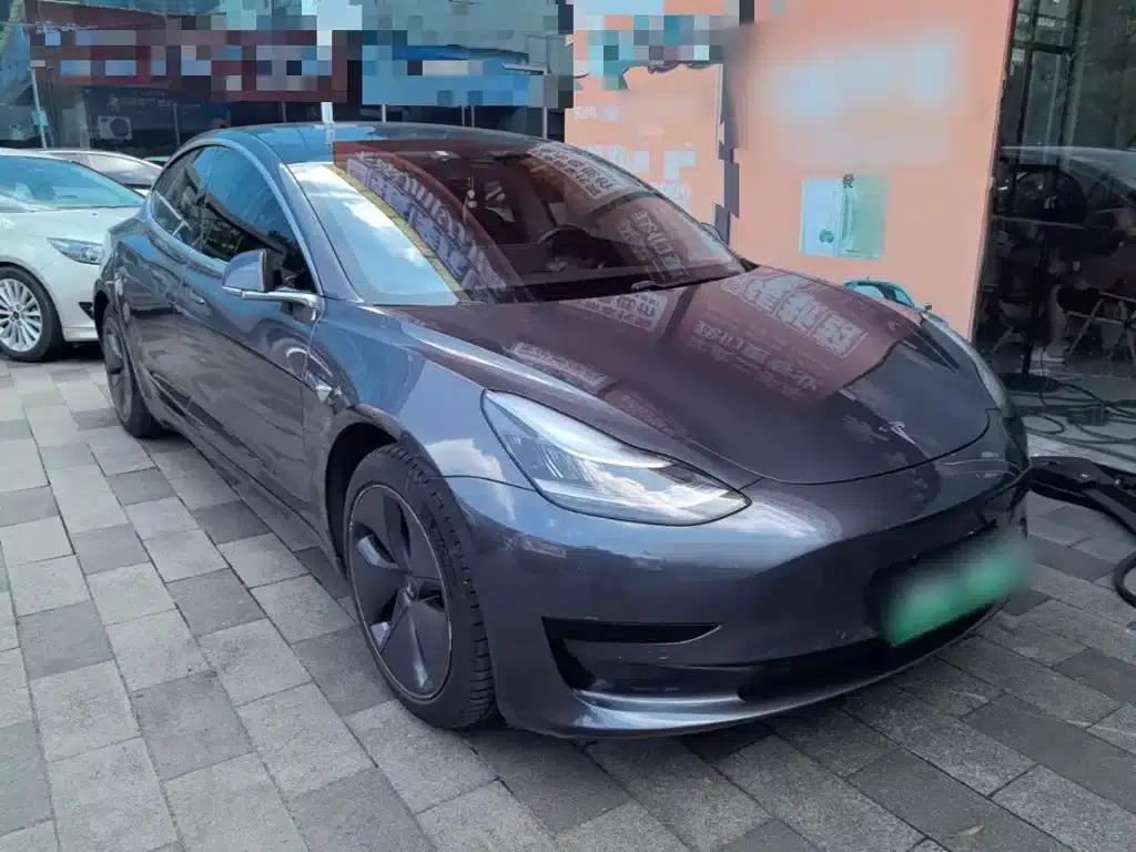 Model 3 2019 Standard Range Rear-Wheel Drive Upgrade — миниатюра 4