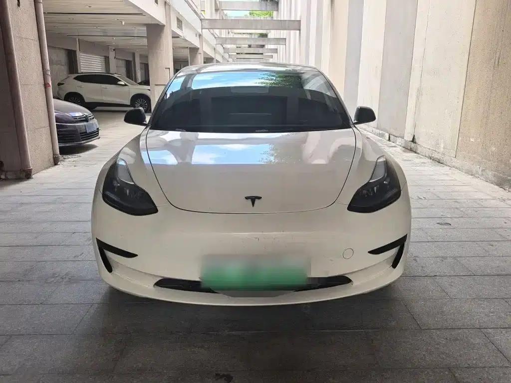 Model 3 2022 Rear-Wheel Drive — миниатюра 24