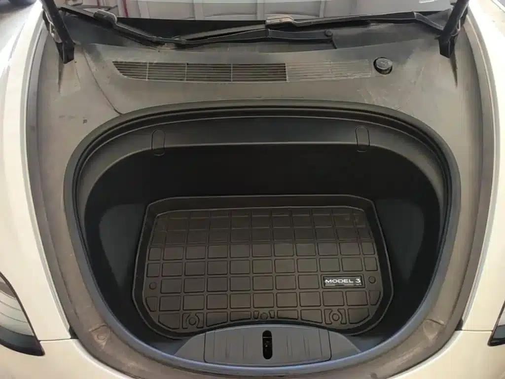 Model 3 2019 Standard Range Rear-Wheel Drive Upgrade — миниатюра 20