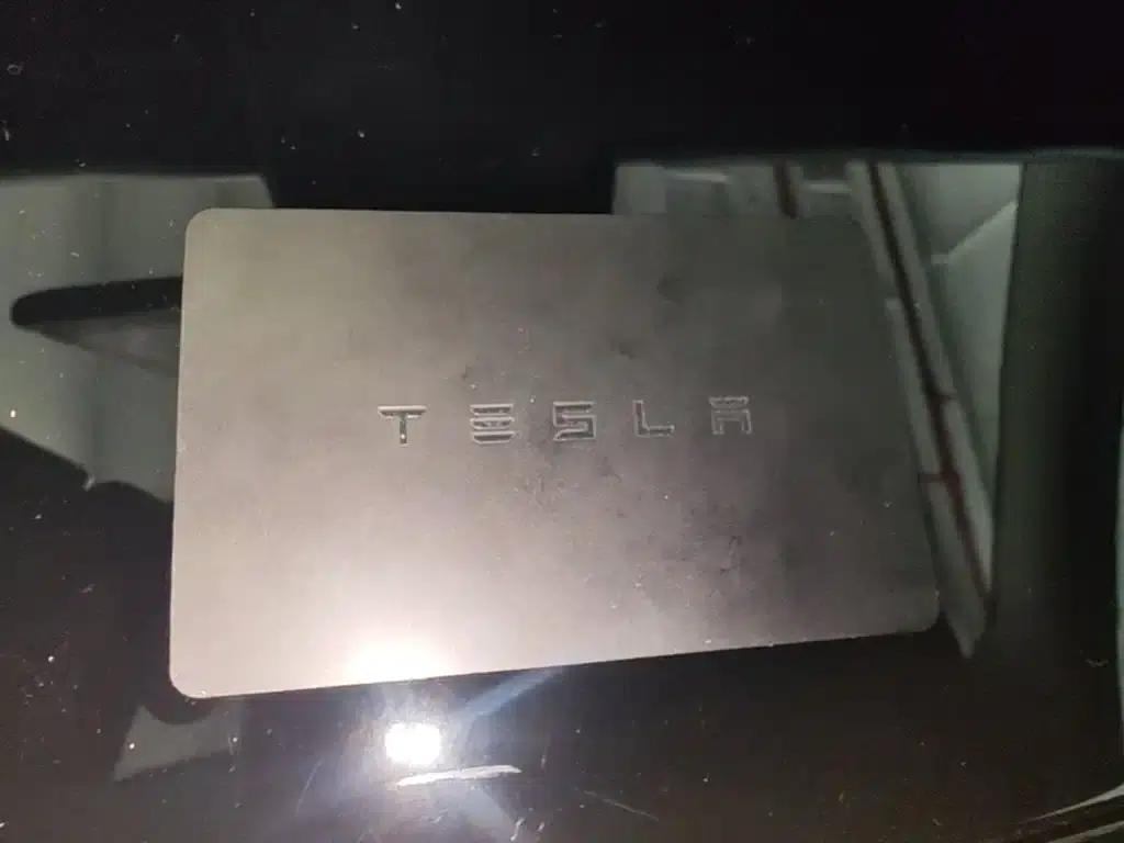 Model 3 2019 Standard Range Rear-Wheel Drive Upgrade — миниатюра 9
