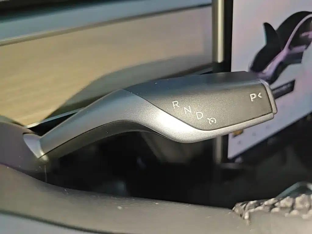 Model 3 2022 Rear-Wheel Drive — миниатюра 14