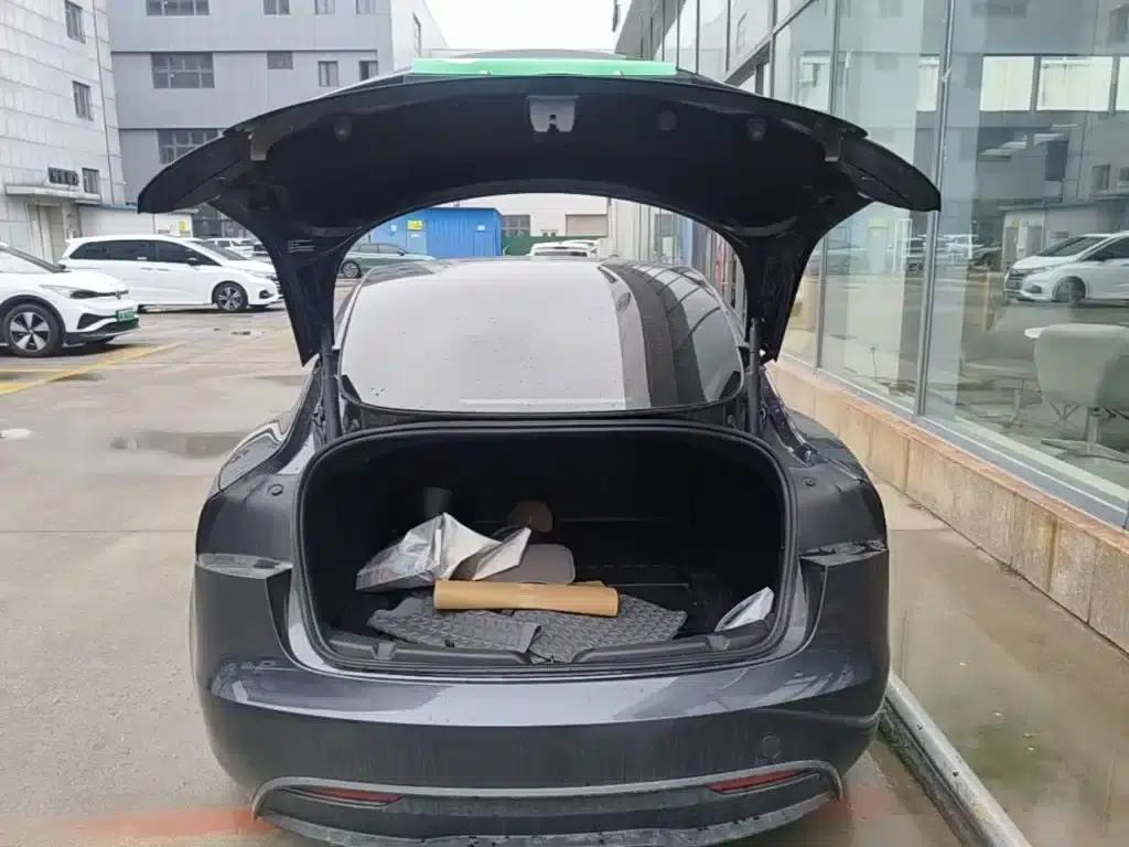 Model 3 2023 Rear-Wheel Drive — миниатюра 19