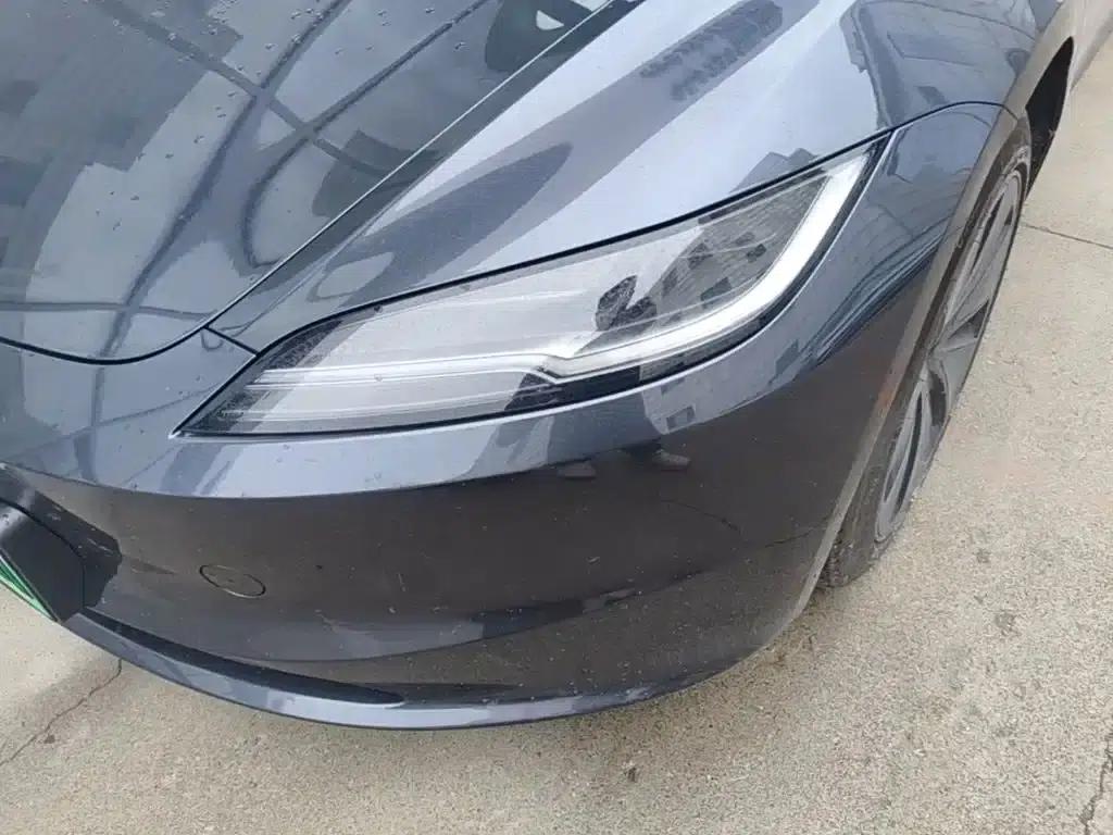 Model 3 2023 Rear-Wheel Drive — миниатюра 24
