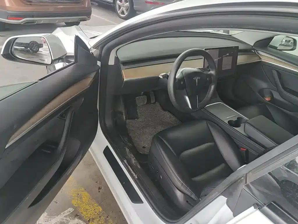 Model 3 2021 Standard Range Rear-Wheel Drive Upgrade — миниатюра 16