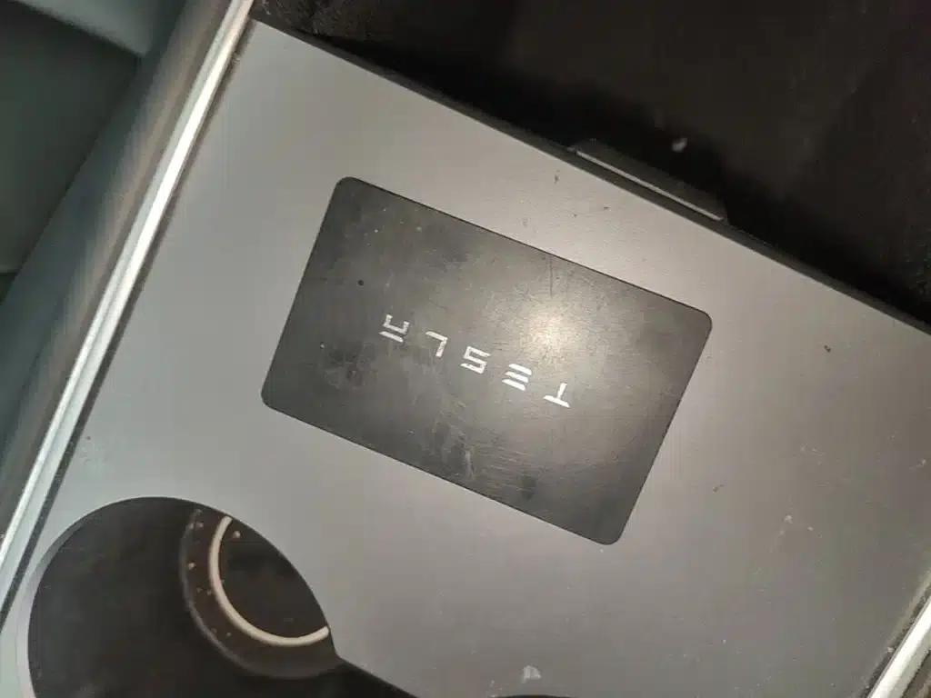 Model 3 2021 Standard Range Rear-Wheel Drive Upgrade — миниатюра 9