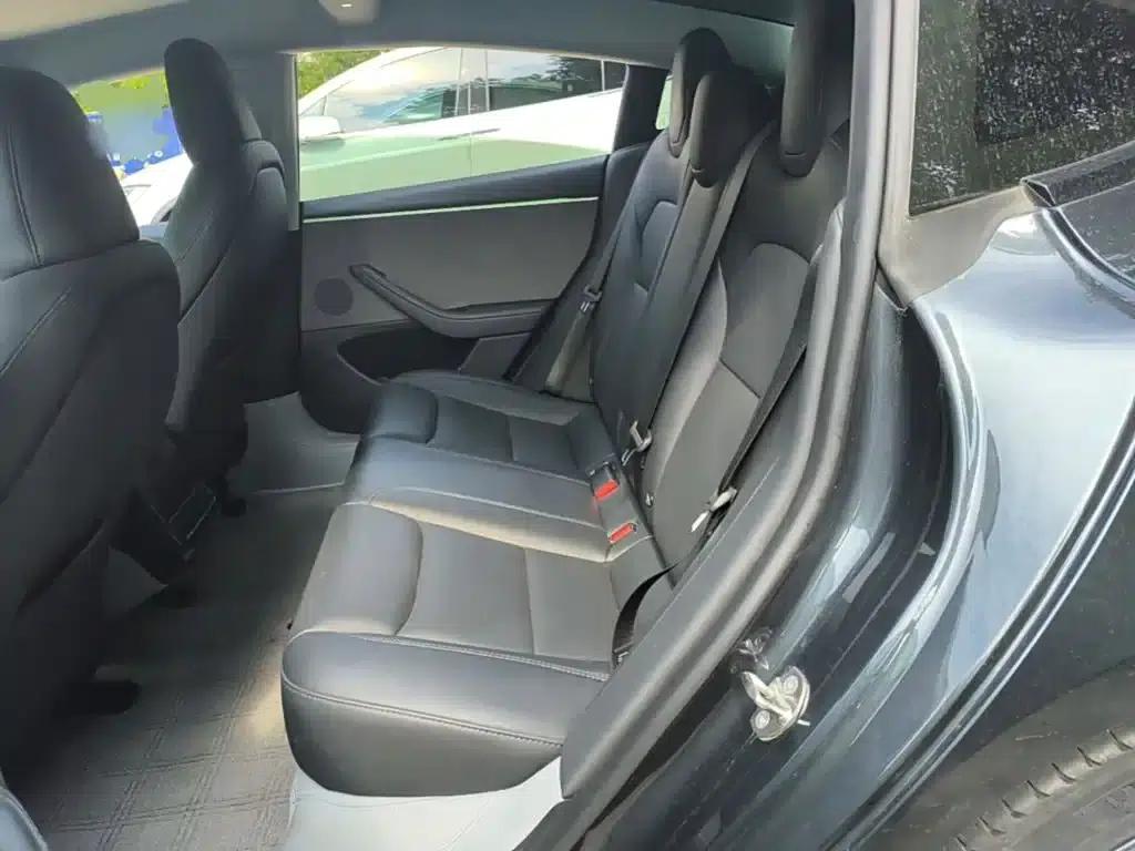 Model 3 2023 Rear-Wheel Drive — миниатюра 17