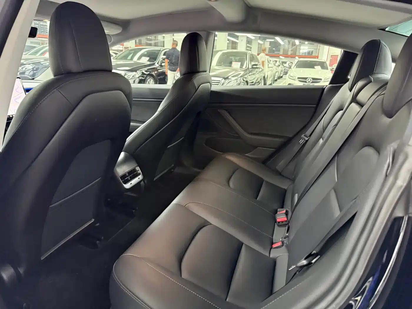 Imported 2019 Model 3 Long Range Rear-Wheel Drive — миниатюра 10