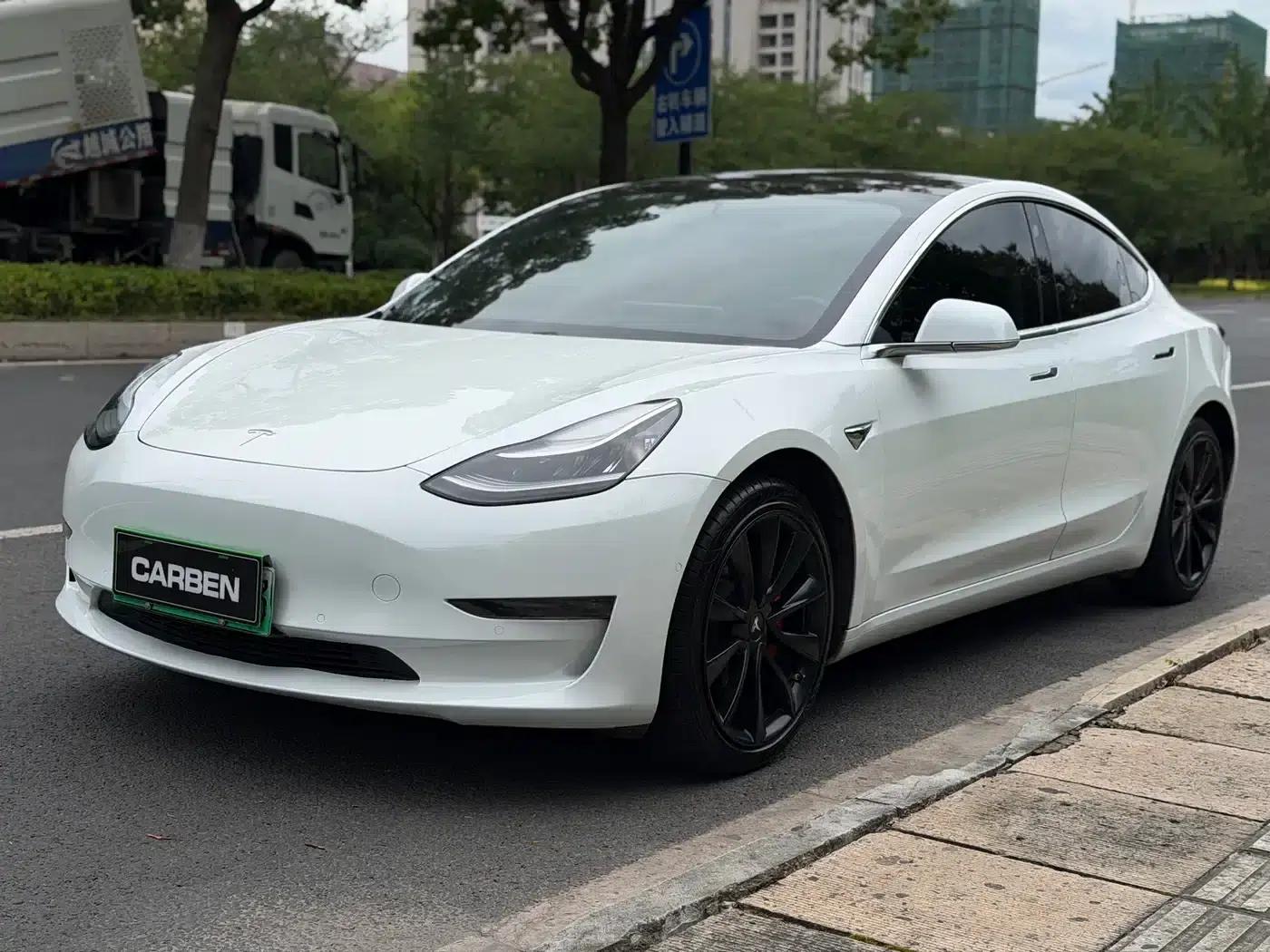 Imported 2019 Model 3 Long Range Rear-Wheel Drive — миниатюра 1