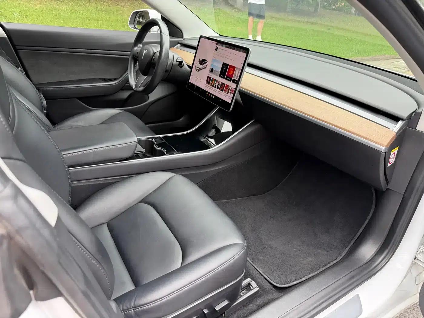 Imported 2019 Model 3 Long Range Rear-Wheel Drive — миниатюра 14
