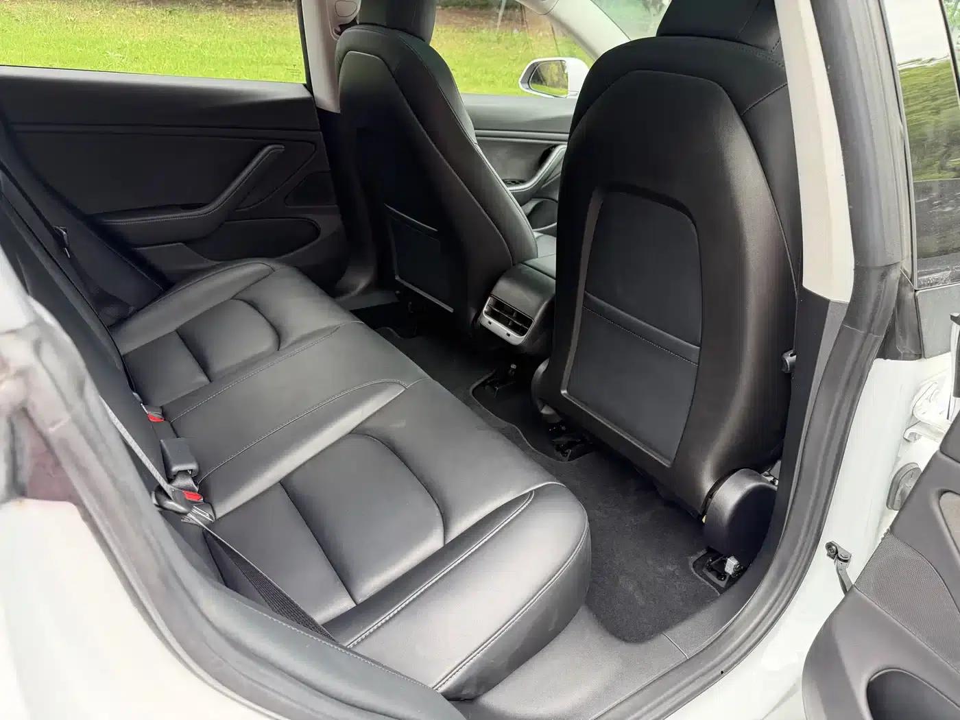 Imported 2019 Model 3 Long Range Rear-Wheel Drive — миниатюра 16