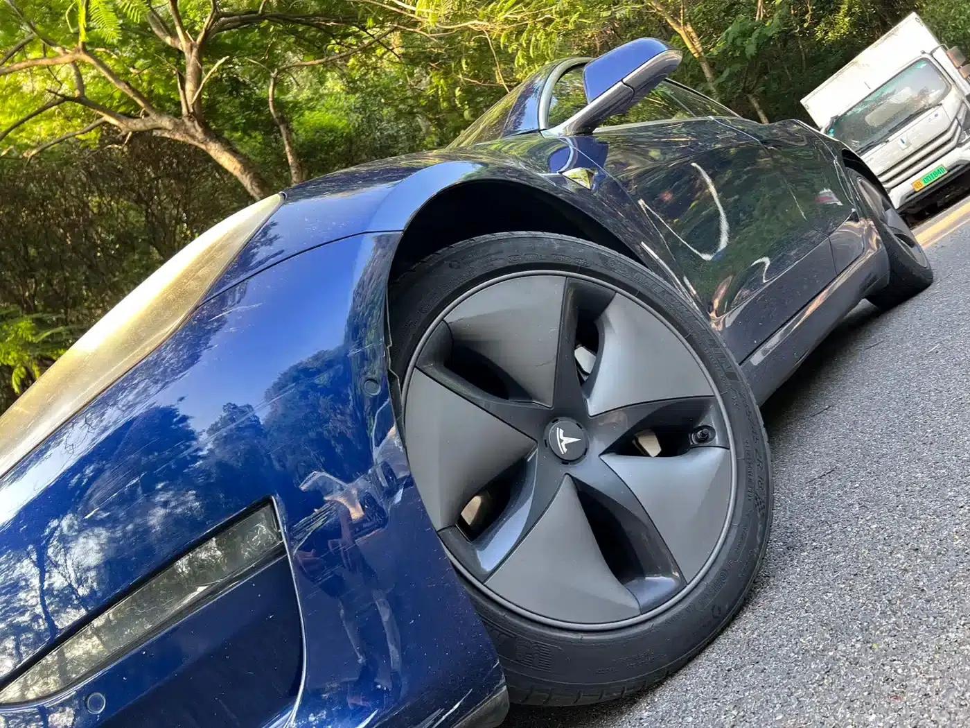 Imported 2019 Model 3 Performance All-Wheel Drive — миниатюра 9
