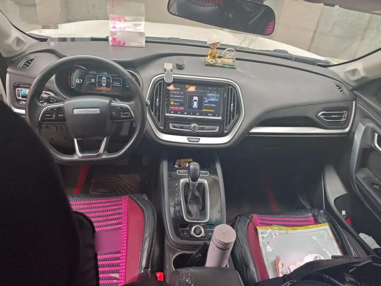 JETOUR X70S 2019 1.5T DCT LeTu Edition 5-seater — миниатюра 9