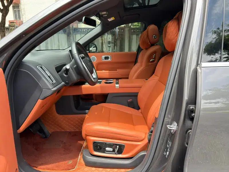 Li Auto L8 2024 Max Edition — миниатюра 16